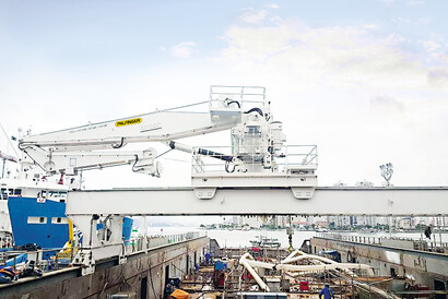 Travelling cranes - Marine