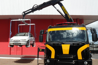 Sistema Elevador con Conexión Servo-Giratorio