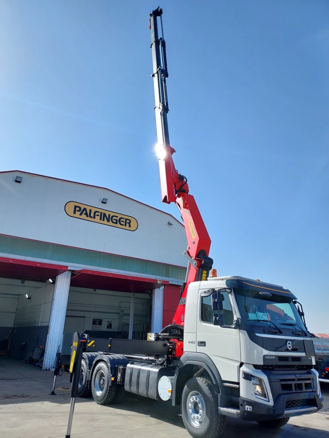 Volvo FMX 500 8x4 TRIDEM + CRANE PALFINGER PK 40002 E (6x) - 5/6 F