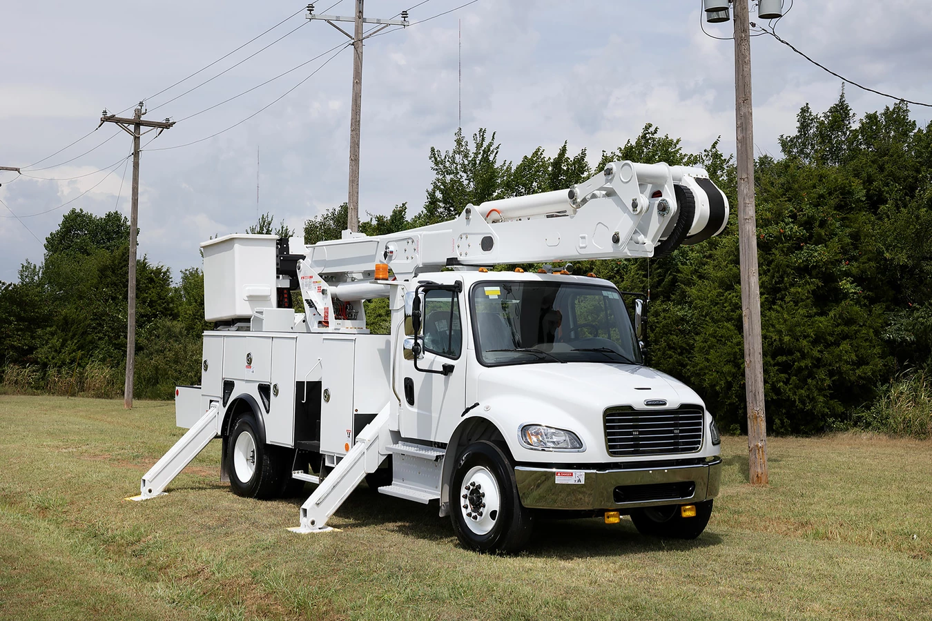 PBO 5548 IM | Insulated Bucket Truck | PALFINGER