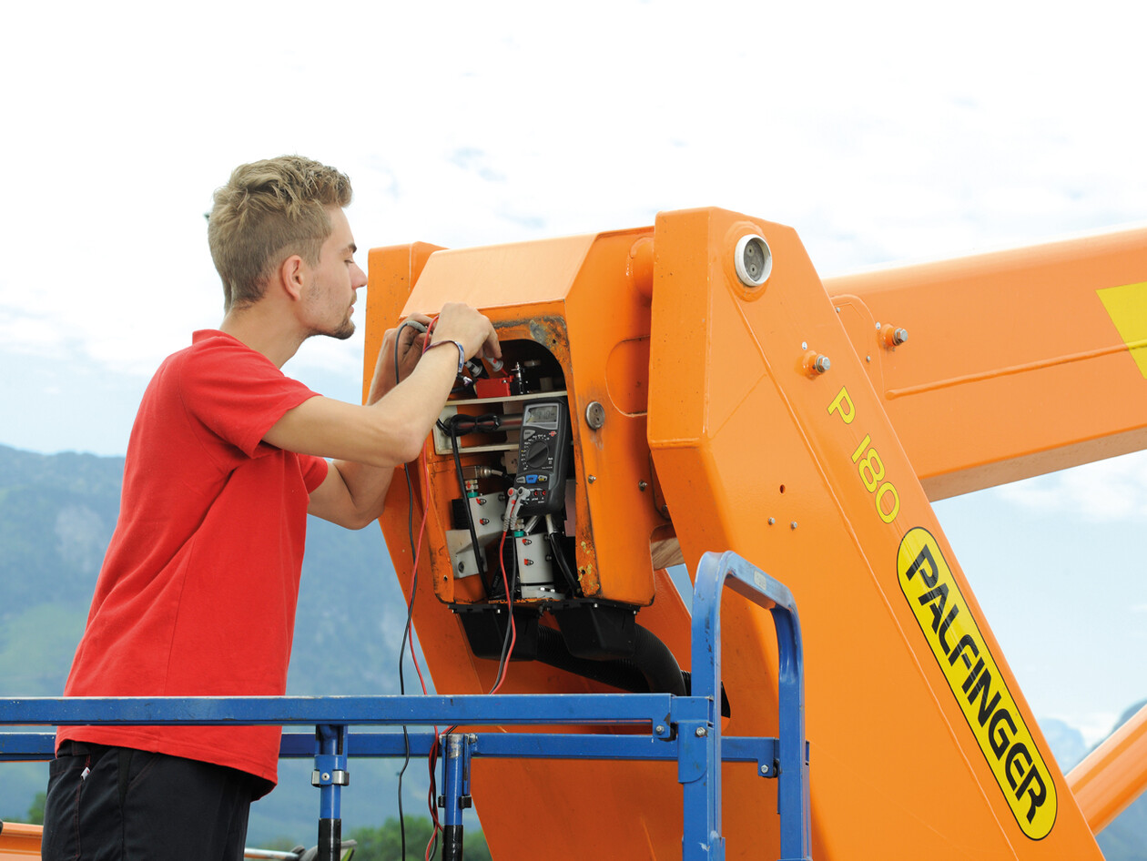 PALFINGER Service AINRING PALFINGER