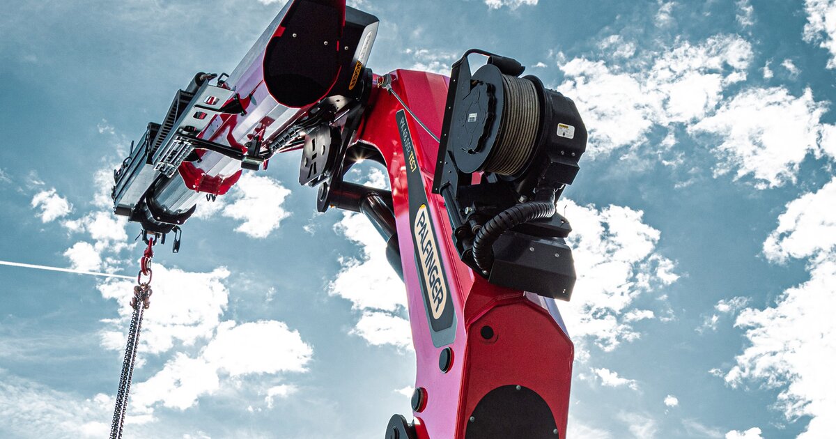 Knuckle Boom vs Stiff Boom What Will Uniquely Fit