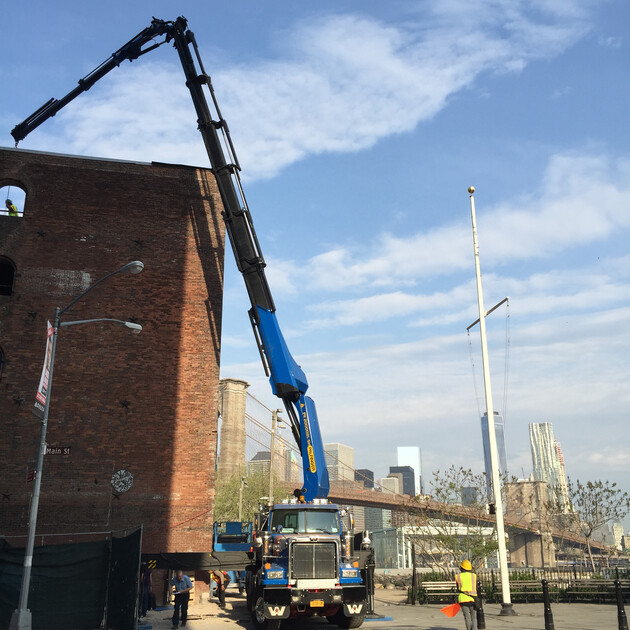 CRANE CONSTRACTORS / TAXI CRANES