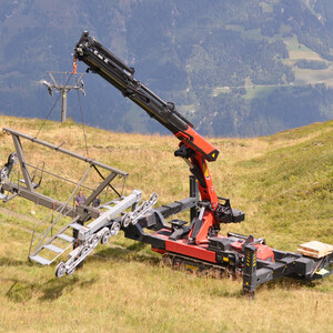 PCC 115.002 - PALFINGER Crawler Cranes