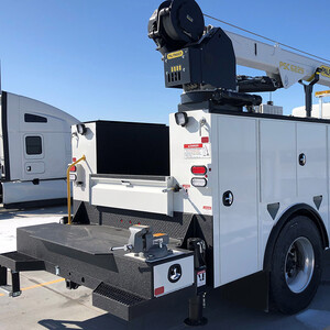 PAL Pro 72 workbench with bench vice