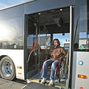 PALFINGER HAYONS POUR USAGERS À MOBILITÉ RÉDUITE