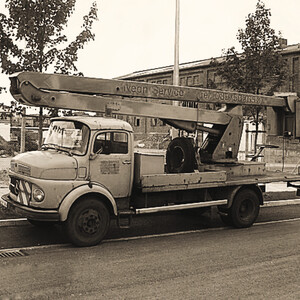 1964 - PALFINGER Access Platforms