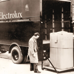 1964 - PALFINGER Tail Lifts