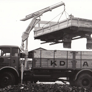 1964 - PALFINGER Loader Crane