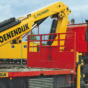 1990 - PALFINGER Loader Crane
