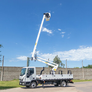 Hidroelevador Telescopico PB 13 at