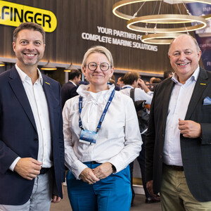 from left to right: PALFINGER CFO Felix Strohbichler, CHRO Maria Koller, CEO Andreas Klauser