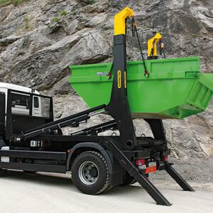 Xe nâng PALFINGER trang bị trên xe tải - đang tải