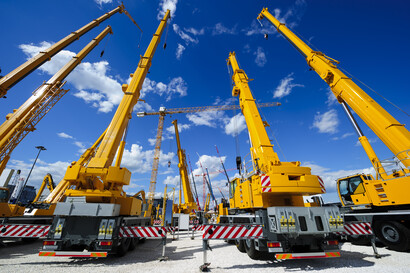 Crane Contractors Industry