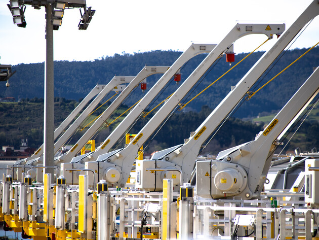 PALFINGER MARINE supplies service cranes for Poland's largest offshore wind farm. | © PALFINGER MARINE